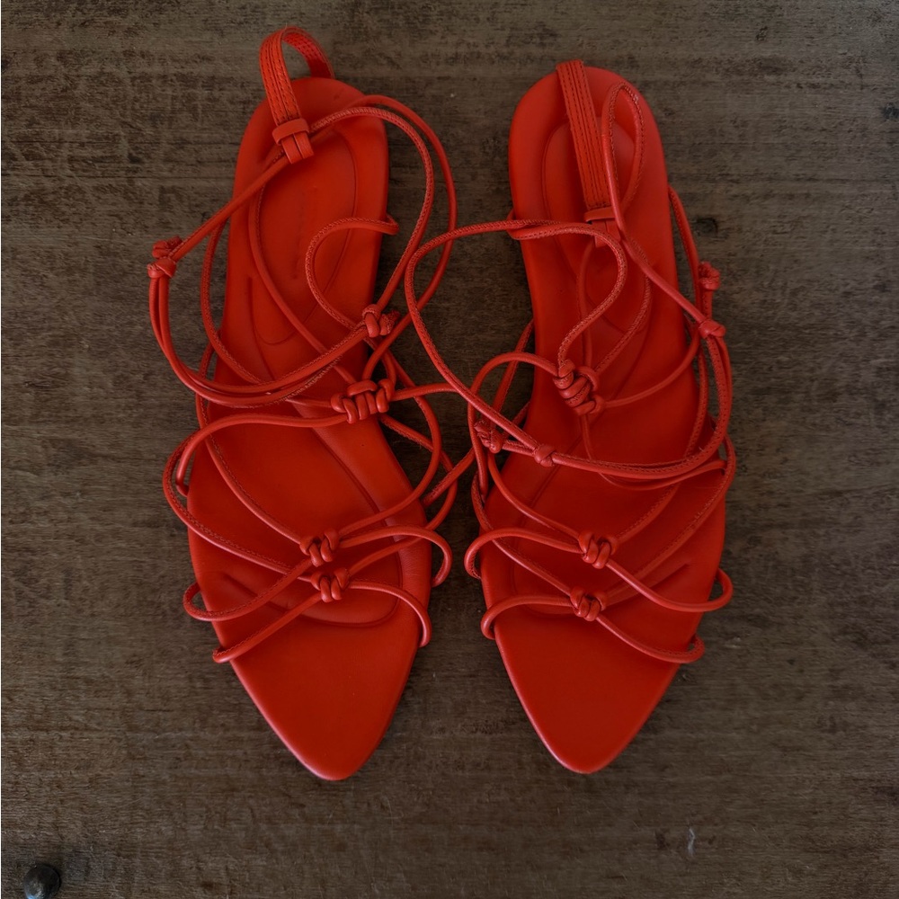 Vince Kenna knotted scrappy ankle sandals size 8.5
